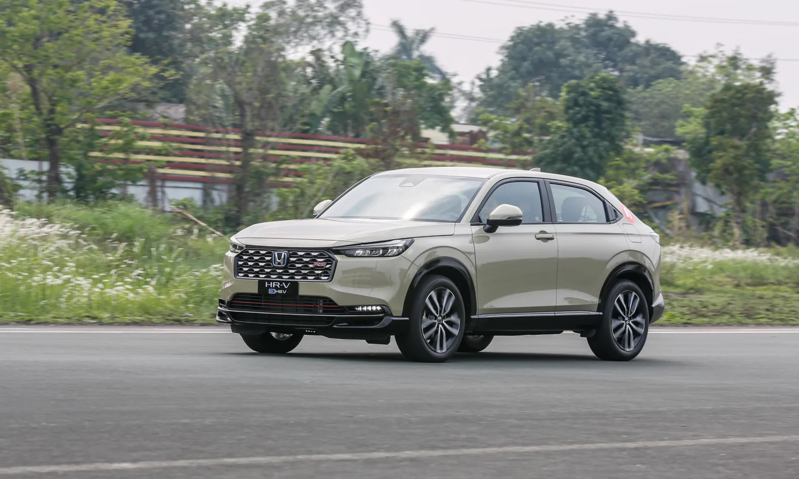 vinhxdcom honda hrv 2025 13 Honda HR-V